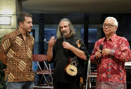 Yogyacarta - Ivan Dias, Júlio Pereira e Victor Ganap. Institute of the Arts (ISI Yogyakarta).