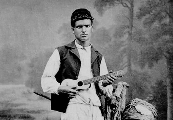 Homem com machete, Madeira c. 1870 (Fonte: Museu Virtual APA, Colecção Norberto Gomes).